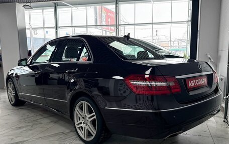 Mercedes-Benz E-Класс, 2011 год, 1 629 000 рублей, 4 фотография