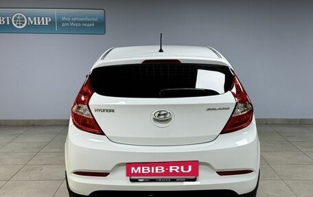 Hyundai Solaris II рестайлинг, 2015 год, 799 000 рублей, 6 фотография