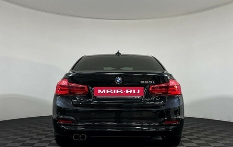 BMW 3 серия, 2017 год, 2 533 000 рублей, 4 фотография