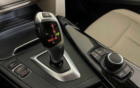 BMW 3 серия, 2017 год, 2 533 000 рублей, 16 фотография