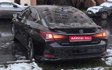 Lexus ES VII, 2020 год, 3 899 999 рублей, 7 фотография