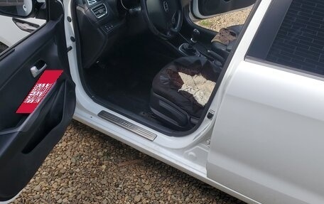 KIA Rio III рестайлинг, 2016 год, 1 350 000 рублей, 8 фотография