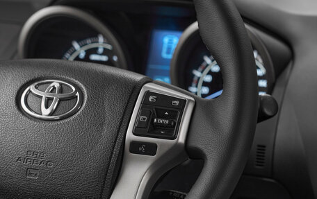 Toyota Land Cruiser Prado 150 рестайлинг 2, 2012 год, 2 650 000 рублей, 12 фотография