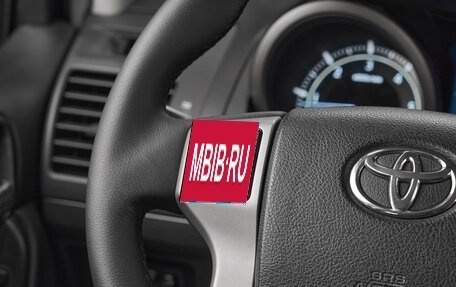 Toyota Land Cruiser Prado 150 рестайлинг 2, 2012 год, 2 650 000 рублей, 11 фотография