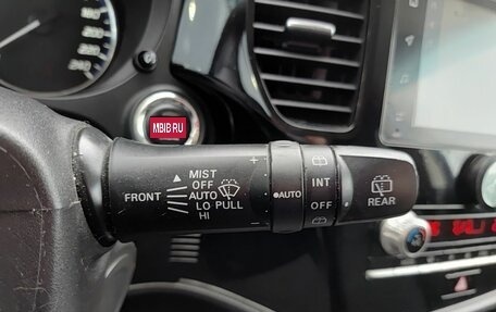 Mitsubishi Outlander III рестайлинг 3, 2020 год, 2 190 000 рублей, 21 фотография