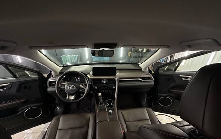 Lexus RX IV рестайлинг, 2021 год, 5 600 000 рублей, 17 фотография