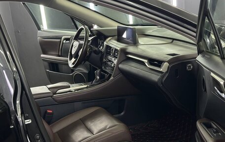 Lexus RX IV рестайлинг, 2021 год, 5 600 000 рублей, 22 фотография