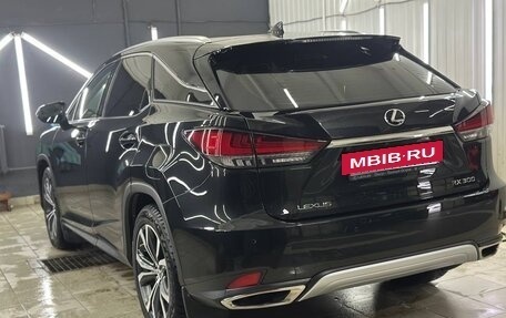 Lexus RX IV рестайлинг, 2021 год, 5 600 000 рублей, 35 фотография