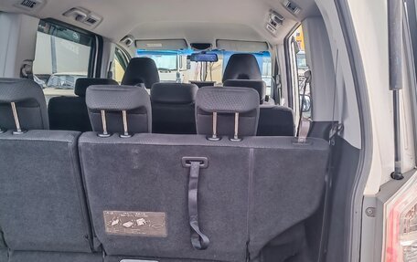 Honda Stepwgn IV, 2012 год, 1 650 000 рублей, 16 фотография