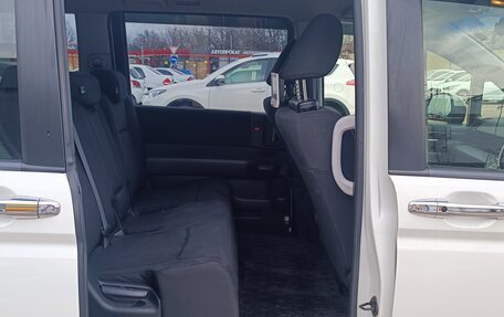 Honda Stepwgn IV, 2012 год, 1 650 000 рублей, 18 фотография