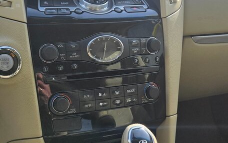 Infiniti FX II, 2012 год, 2 500 000 рублей, 14 фотография