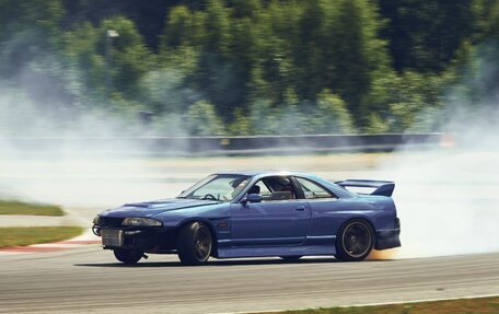 Nissan Skyline, 1995 год, 1 500 000 рублей, 4 фотография