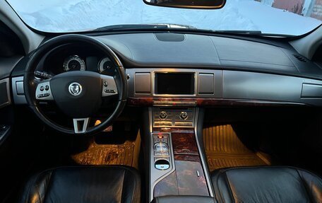 Jaguar XF I рестайлинг, 2009 год, 17 фотография