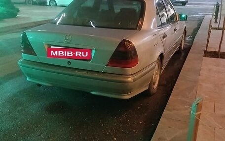 Mercedes-Benz C-Класс, 1999 год, 329 000 рублей, 5 фотография