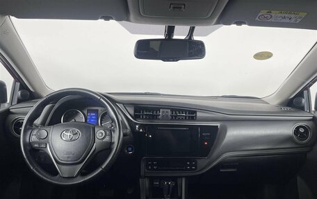 Toyota Corolla, 2018 год, 1 620 000 рублей, 15 фотография