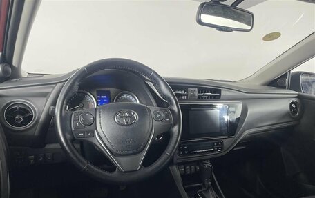 Toyota Corolla, 2018 год, 1 620 000 рублей, 14 фотография