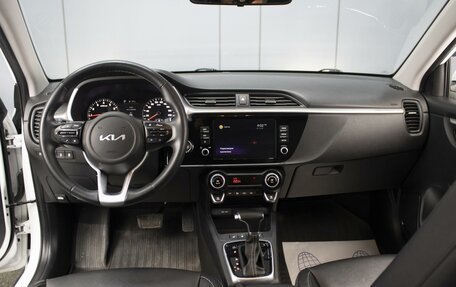 KIA Rio IV, 2021 год, 1 800 000 рублей, 5 фотография