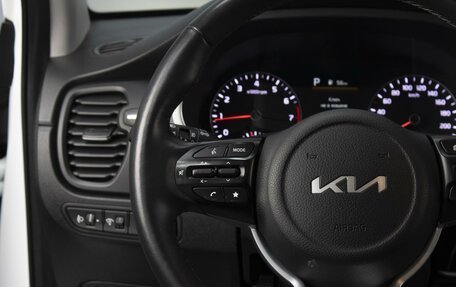 KIA Rio IV, 2021 год, 1 800 000 рублей, 12 фотография