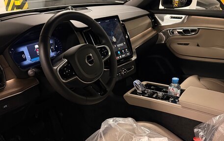 Volvo XC90 II рестайлинг, 2025 год, 10 800 000 рублей, 7 фотография