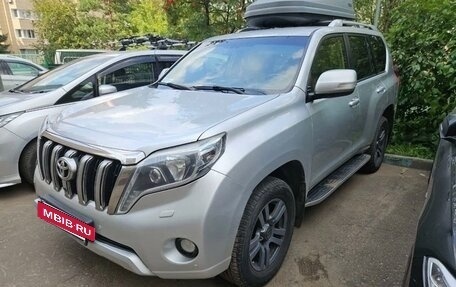 Toyota Land Cruiser Prado 150 рестайлинг 2, 2014 год, 3 180 000 рублей, 4 фотография