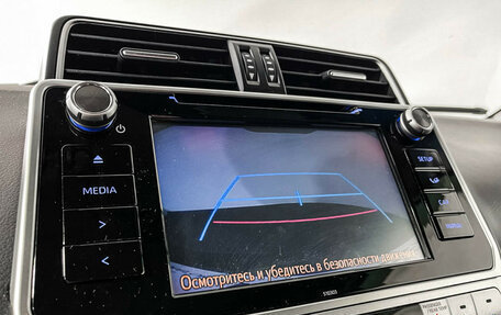 Toyota Land Cruiser Prado 150 рестайлинг 2, 2019 год, 4 797 000 рублей, 18 фотография