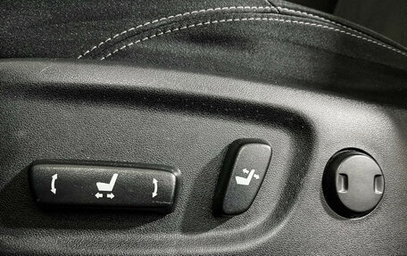 Toyota Land Cruiser Prado 150 рестайлинг 2, 2019 год, 4 797 000 рублей, 16 фотография