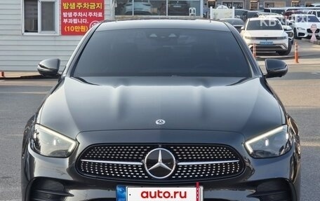 Mercedes-Benz E-Класс, 2022 год, 5 060 000 рублей, 2 фотография