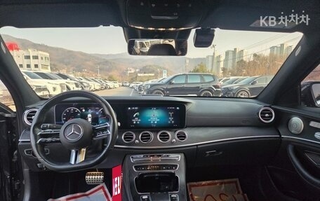 Mercedes-Benz E-Класс, 2022 год, 5 060 000 рублей, 7 фотография