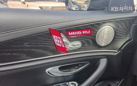 Mercedes-Benz E-Класс, 2022 год, 5 060 000 рублей, 8 фотография