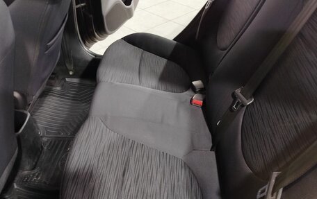 Hyundai Solaris II рестайлинг, 2015 год, 883 000 рублей, 21 фотография