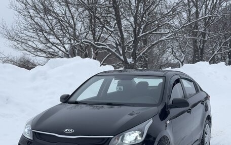 KIA Rio IV, 2020 год, 1 280 000 рублей, 1 фотография