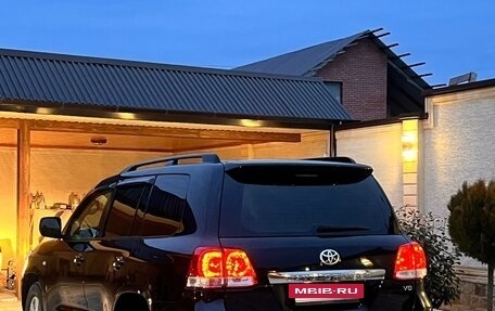 Toyota Land Cruiser 200, 2008 год, 3 250 000 рублей, 13 фотография