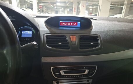 Renault Fluence I, 2010 год, 710 000 рублей, 10 фотография