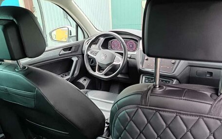 Volkswagen Tiguan II, 2021 год, 3 455 000 рублей, 8 фотография