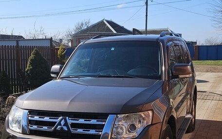 Mitsubishi Pajero IV, 2011 год, 2 700 000 рублей, 3 фотография