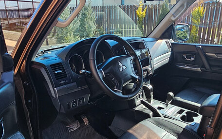 Mitsubishi Pajero IV, 2011 год, 2 700 000 рублей, 12 фотография