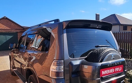 Mitsubishi Pajero IV, 2011 год, 2 700 000 рублей, 7 фотография