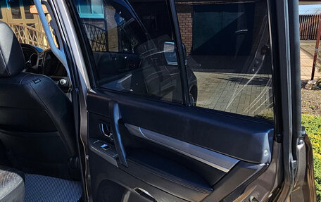 Mitsubishi Pajero IV, 2011 год, 2 700 000 рублей, 25 фотография