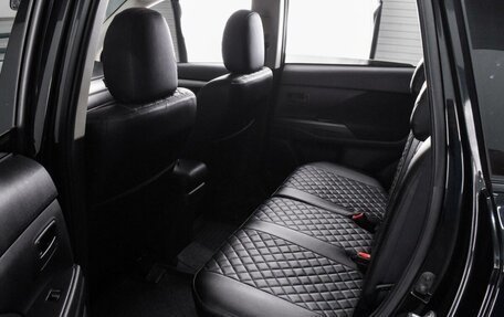 Mitsubishi Outlander III рестайлинг 3, 2014 год, 1 200 000 рублей, 10 фотография