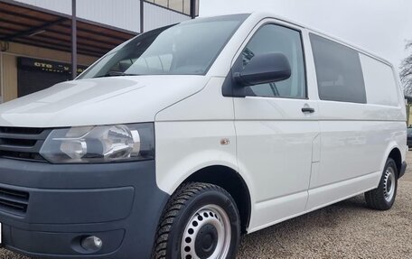 Volkswagen Transporter T5 рестайлинг, 2013 год, 1 400 000 рублей, 5 фотография