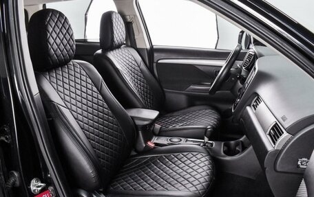 Mitsubishi Outlander III рестайлинг 3, 2014 год, 1 200 000 рублей, 7 фотография