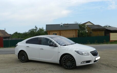 Opel Insignia II рестайлинг, 2010 год, 900 000 рублей, 2 фотография