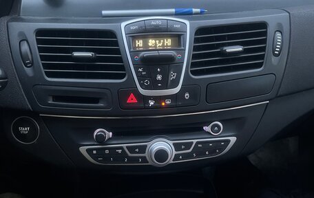 Renault Laguna III рестайлинг, 2009 год, 650 000 рублей, 12 фотография