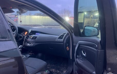 Renault Laguna III рестайлинг, 2009 год, 650 000 рублей, 8 фотография