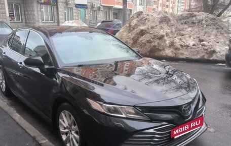 Toyota Camry, 2019 год, 2 780 000 рублей, 15 фотография