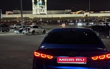 Hyundai Elantra VI рестайлинг, 2016 год, 1 650 000 рублей, 17 фотография