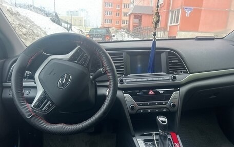 Hyundai Elantra VI рестайлинг, 2016 год, 1 650 000 рублей, 15 фотография