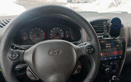 Hyundai Santa Fe III рестайлинг, 2003 год, 499 000 рублей, 18 фотография