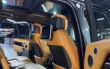 Land Rover Range Rover IV рестайлинг, 2021 год, 11 100 000 рублей, 10 фотография