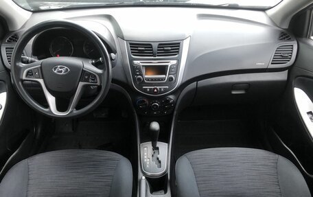 Hyundai Solaris II рестайлинг, 2014 год, 980 000 рублей, 10 фотография